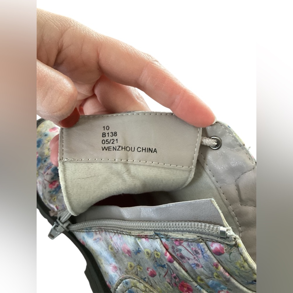 Toddler Blowfish Malibu RYA-T Gray Freedom Floral Print Zip Up/Tie Boot Size 10 - Picture 3 of 6